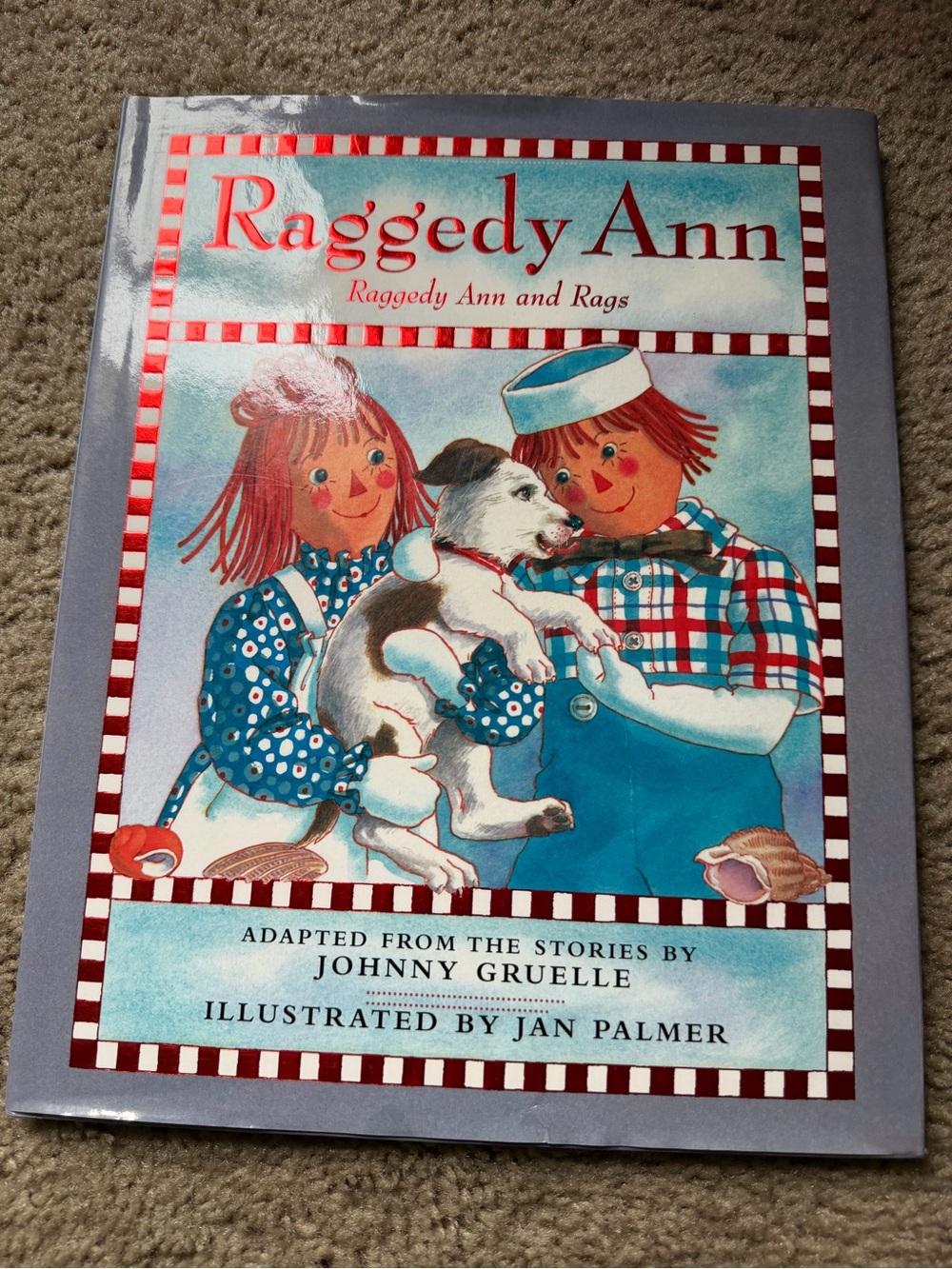 Raggedy Ann and Rags Illustrated Children's Book - Blue/Red